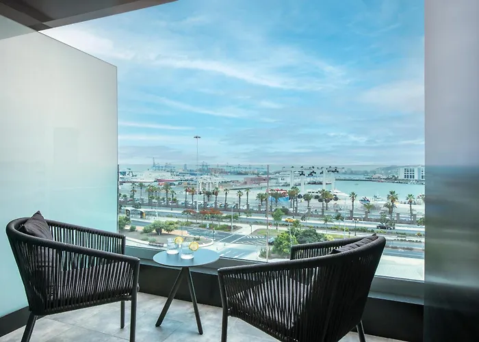 Hotel Puerto De La Luz By Pierre & Las Palmas de Gran Canaria