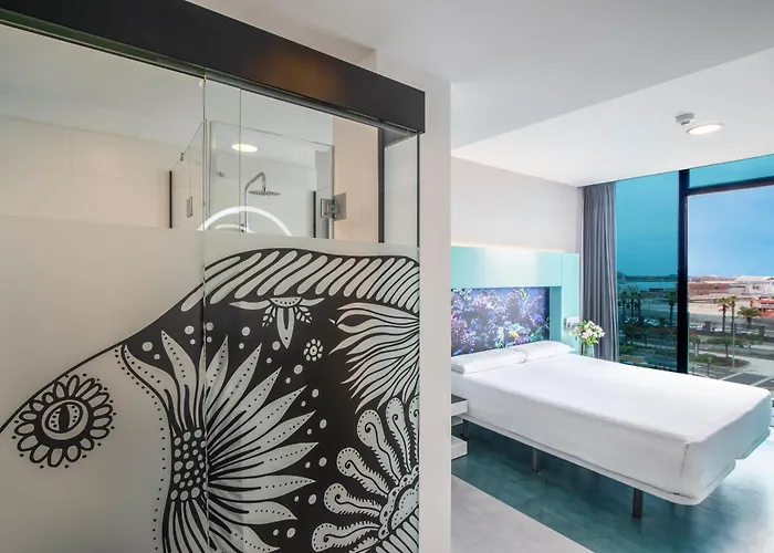 Hotel Puerto De La Luz By Pierre & Las Palmas de Gran Canaria