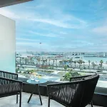 Hotel Puerto De La Luz By Pierre & Las Palmas / Gran Canaria