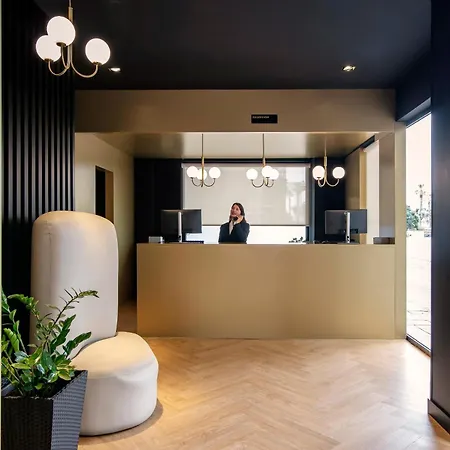 Puerto De La Luz By Pierre &