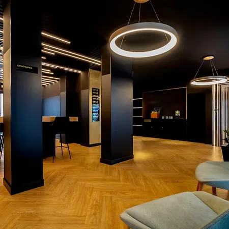 Puerto De La Luz By Pierre & Лас-Пальмас-де-Гран-Канарія