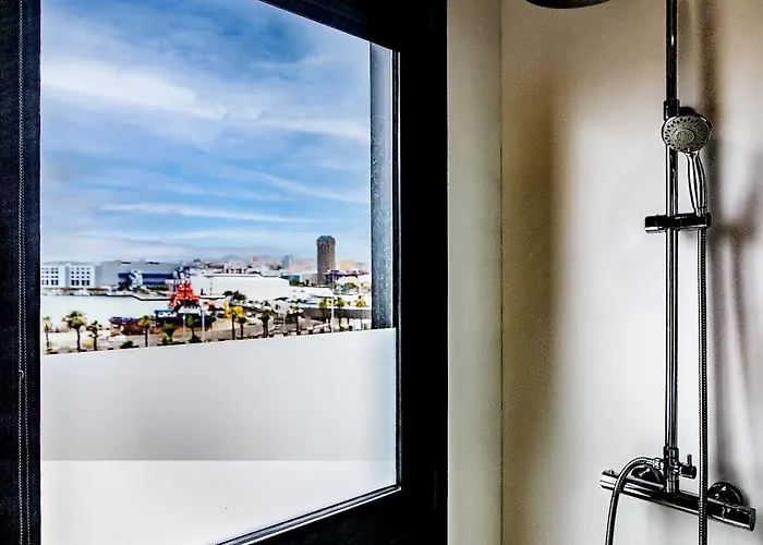 Puerto De La Luz By Pierre &