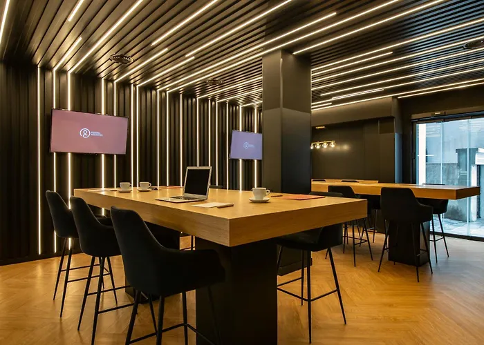 Puerto De La Luz By Pierre &