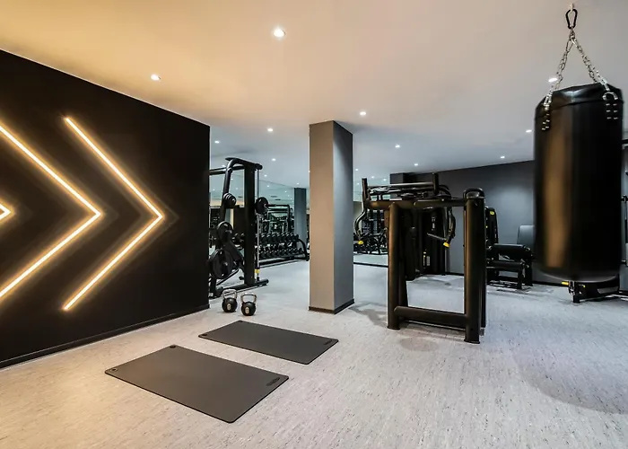 Puerto De La Luz By Pierre & 3*